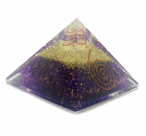 Orgone Énergie Guérison Pyramide Violet Onyx Cristaux Sculpté Pierre Semi-Précieuse Style Feng Shui Chakra Équilibrage Reiki Décor Inde - Product Image 6