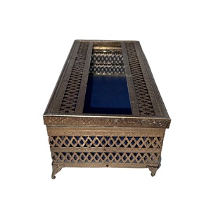 Caja de Almacenamiento de Papel Tisú de Metal Clásica con Detalle de Lazo Decorativo, Ideal para Eventos en el Hogar, Celebraciones y Exhibiciones de Catering, de la India - Product Image 3