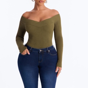 Body de punto acanalado de manga larga con hombros descubiertos para mujer, color verde oliva, corte ajustado, precio económico, el más vendido - Product Image 4