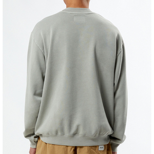 เสื้อสเวตเชิ้ตคอกลมแบบหนาสำหรับฤดูหนาวปี 2025 ขายส่ง เสื้อโอเวอร์ไซส์สำหรับผู้ชาย รับผลิตแบบ OEM พร้อมบริการออกแบบ - Product Image 4
