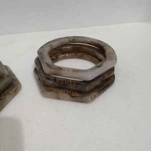 Pochette de soirée en résine à la mode au design unique avec poignée, accessoires pour les fêtes et les mariages - Product Image 4