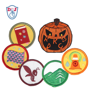 Parches Bordados Personalizados Termoadhesivos, Insignias de Scouts, Parches de Recuerdo, Insignias de Uniforme, Emblemas de Festival, Parches Bordados de Flores - Product Image 2