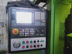 Máquina Formadora de Engranajes CNC de 3 Ejes WMW ZFWZ 250 4 para la Fabricación de Engranajes de Precisión y la Producción Industrial - Product Image 6