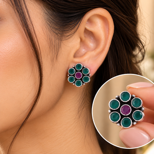 Boucles d'oreilles fines en argent sterling 925 avec pierres précieuses vertes émeraude et violettes rubis serties en forme de fleur pour femmes et filles - Product Image 2