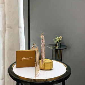 PRAO Danglers en cristal anti-ternissement - Product Image 1