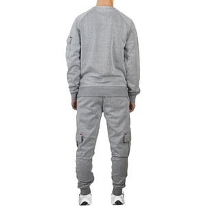 Conjunto Deportivo Cargo Color Gris Jaspeado para Hombre, Marca Crescent Wear, 100% Algodón, Estilo Urbano, Invierno, Ecológico, Corte Atlético Regular - Product Image 3