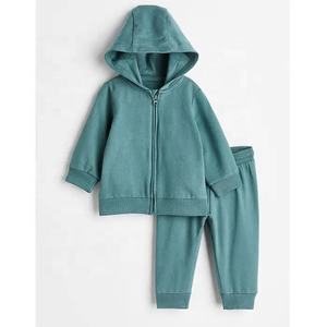Vente en gros de survêtements personnalisés pour enfants pas cher meilleure qualité 100% survêtements en polyester/coton ensembles de survêtements pour enfants - Product Image 4