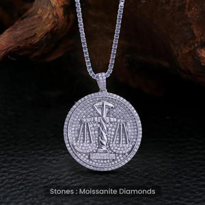 Pendentif licorne fait main avec un design de bijoux hip-hop luxueux et une finition de haute qualité - Product Image 1