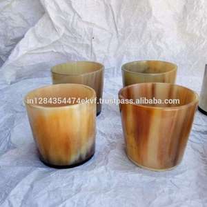 Tasse à boire en corne de vache naturelle, artisanale, de style viking, pour la bière, les boissons et les thèmes médiévaux, à prix de gros - Product Image 4