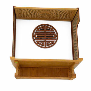 El altar budista de pared está hecho de madera de roble con un marco decorativo. - Product Image 4