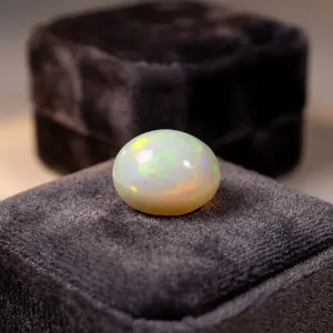 โอปอลเอธิโอเปียธรรมชาติคุณภาพสูง หลายสี รูปไข่ แบบคาโบชอง พลอยหลวม ขายส่งจำนวนมากจากอินเดีย - Product Image 3