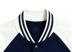 Chaqueta Varsity Negra y Blanca Personalizada para Hombre, Corte Regular, Cuello Camisero, Cierre de Botón, Prenda Exterior Casual de Primavera, Impermeable por Delante - Product Image 4