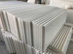 Losas de Mármol Calcita Blanco Lechoso Procesadas en Fábrica, Acabado Pulido, Impermeables, Duraderas, Ecológicas, 24x24 - Product Image 3