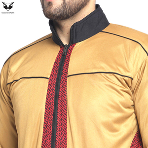 Chándal de Primera Calidad al Por Mayor, del Mejor Proveedor, Suave al Tacto, en Amarillo Mostaza y Rojo con Bloques de Color y Cierre de Cremallera para Hombre - Product Image 5
