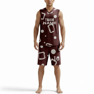 Vêtements de sport unisexes respirants de haute qualité fabriqués au Pakistan, ensembles d'uniformes de basket-ball personnalisés imprimés, 100% polyester, séchage rapide - Product Image 2