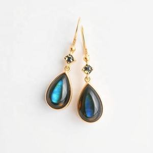 Pendientes de gota de moda de oro clásico para mujer Regalo de cumpleaños elegante con piedra preciosa de labradorita natural - Product Image 2