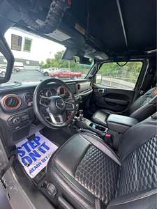 Jeep Gladiator Mojave 3.6L 4X4 Usado del 2021 - Product Image 6