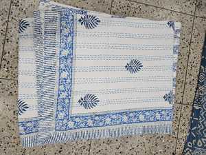 Cubrecama de Algodón Kantha Hecho a Mano, Ligero y Reversible con Arte Tradicional Indio para Uso Diario en el Dormitorio - Product Image 1