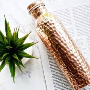 Bouteille d'eau réutilisable en cuivre pur 34oz, écologique, zéro déchet, en métal, martelée à la main, sans raccords, gourde d'hydratation - Product Image 2