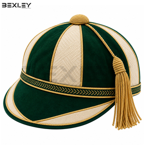 Gorra de Terciopelo Verde Oscuro con Ribete Dorado y Borlas, Estilo Clásico para Clubes Deportivos, Celebraciones y Eventos, Precio de Fábrica - Product Image 2