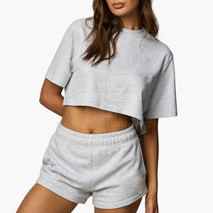 T-shirt court ample pour femme, en tissu léger, style streetwear moderne, pour un usage quotidien - Product Image 2