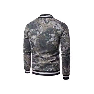 Venta al por mayor de alta calidad de impresión Varsity Jacket College Satin Men 90S Private Label Sublimation Bomber Jacket For Men - Product Image 3