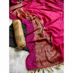 SOIRÉE EN JACQUARD DE SOIE SAREE DE TRAVAIL AVEC BLOUSE INCOSÉE RANI - Product Image 1