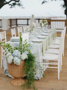 Jarrón Decorativo de Mimbre Natural de Lujo, Estilo Rústico Contemporáneo, Centro de Mesa Floral Hecho a Mano para Bodas, Elegante Centro de Mesa para Recepciones - Product Image 1