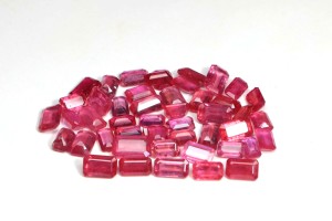 Preciosa Gema de Rubí de Campo en Cristal, Forma Octogonal, 2-3 Quilates por Tamaño, Suministro a Granel de Rubíes Sueltos para Joyería - Product Image 4