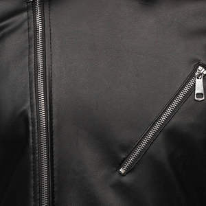 Chaqueta de Cuero para Hombre, Suave y Duradera, Impermeable y Transpirable, con Logotipo Frontal, Estilo Urbano, Moda de Invierno - Product Image 5