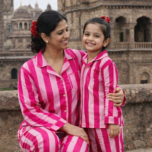 ชุดนอนฤดูร้อนสำหรับแม่และลูกสาว ผ้าฝ้ายเนื้อนุ่ม ลายการ์ตูน ระบายอากาศได้ดี แห้งเร็ว แขนสั้น เอวยางยืด - Product Image 2