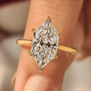 Bague en argent 925 plaqué rhodium de qualité supérieure, élégante et vintage, avec moissanite, bijoux de luxe pour femmes, pour mariage, fiançailles, fête - Product Image 4