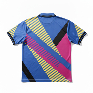 Uniforme de Fútbol Sublimado, Conjunto de Camiseta de Fútbol con Cuello en V, Diseño Personalizado, Impresión por Sublimación, Ropa Deportiva Ligera - Product Image 2