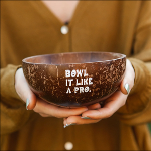 Bols à bougies en noix de coco imprimés, tendance du moment, faits à la main au Vietnam, décoration, articles de cuisine - Product Image 1