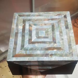 Hot Selling Customizable Handicraft Lacquer <b>Box</b> Tissue Gift <b>Box</b> Home Decoration Environmental Friendly New Year Binh Minh - Product Image 6