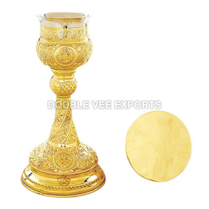 ชุดถ้วยทองเหลืองแกะสลักด้วยมือและจานรอง |   ชุดอุปกรณ์ศีลมหาสนิท – DOUBLE VEE EXPORTS - Product Image 2