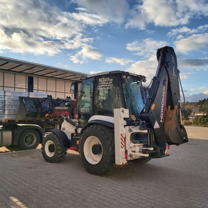 Excellent Hidromek HMK Chargeuse-pelleteuse sur pneus 4x4 Diesel Haute Efficacité Équipement de Construction Lourde Travaux Agricoles Pas Cher - Product Image 3