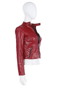 Chaqueta de cuero roja para cosplay inspirada en el traje de héroe clásico del juego de supervivencia, disfraz para mujer - Product Image 2