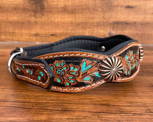 Nouvelles fournitures pour animaux de compagnie qualité robuste luxe en cuir repoussé concepteur collier de chien personnalisé en cuir de vachette réglable collier pour animaux de compagnie - Product Image 4