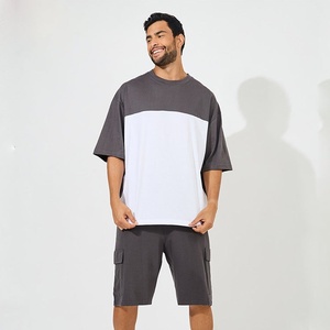 Ensemble de T-shirts décontractés pour hommes, style streetwear, respirant, séchage rapide, couleur unie, grande taille, polyester/coton, avec logo personnalisé OEM - Product Image 5