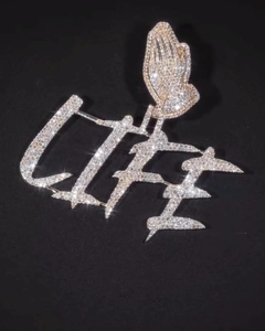 จี้เพชรดีไซน์เนอร์ชื่อสั่งทำพิเศษ ชุบทองคำขาว 925 เงินสเตอร์ลิง ประดับเพชรโมอิสซาไนต์ VVS ระดับ Iced Bling เพชรเลี้ยงในห้องปฏิบัติการ - Product Image 1