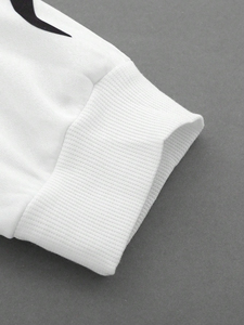 Sweat-shirt à col rond pour homme en tissu molletonné en coton, doux et confortable, à manches longues, idéal pour la salle de sport, la vie quotidienne et la mode décontractée. - Product Image 2