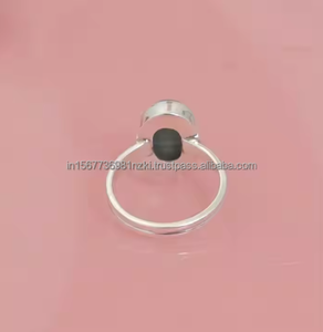 Anillo de compromiso de Plata de Ley 925 para mujer, piedra preciosa ovalada delicada hecha a mano con chapado en rodio, regalo de San Valentín - Product Image 2