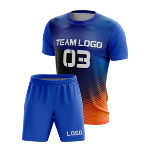 Uniforme de Fútbol de Primera Calidad, Jersey con Cuello Redondo y Pantalones Cortos, 100% Poliéster, Estampado Digital con Letras en la Parte Delantera, Secado Rápido, Último Diseño - Product Image 1