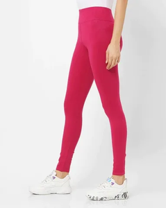 Commande en gros de leggings de sport délavés à l'acide pour femmes, fournisseur d'articles de sport personnalisés, leggings de sport délavés à l'acide de haute qualité pour femmes, yoga et entraînement - Product Image 2
