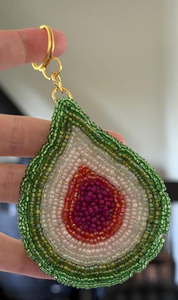 Llavero de cuentas a cuadros coral menta isan, hecho a mano con bordado de cuentas de semillas, anillo de metal dorado, colgante para bolso, regalos personalizados - Product Image 4