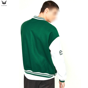 เสื้อแจ็คเก็ตเบสบอลวินเทจสีเขียวขาวตัดกัน แขนยาวติดกระดุม มีตัวอักษร  สำหรับผู้ชาย สไตล์ลำลอง  แบบวิทยาลัย - Product Image 3