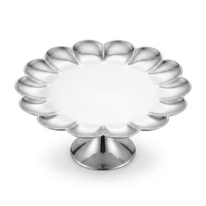 Support à gâteau artisanal en acier inoxydable SS304 de 26 cm, finition miroir, sans danger pour les aliments et bordure en forme de pétale Kanan, pour la décoration de la maison, les tables d'hôtel, les mariages et comme cadeau. - Product Image 3