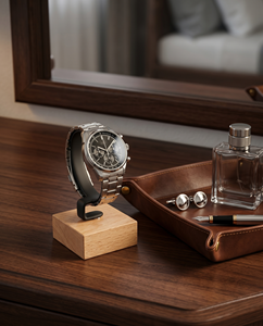 Luxury Custom <b>Acrylic</b> Wooden Modern Watch <b>Display</b> <b>Stand</b> Transparent Finish Laser Engraving Logo Printing for Retail Store - Product Image 4