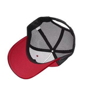 Casquette de camionneur en velours rouge avec broderie personnalisée, casquette de camionneur en velours respirante avec dos en maille, séchage rapide, légère - Product Image 5